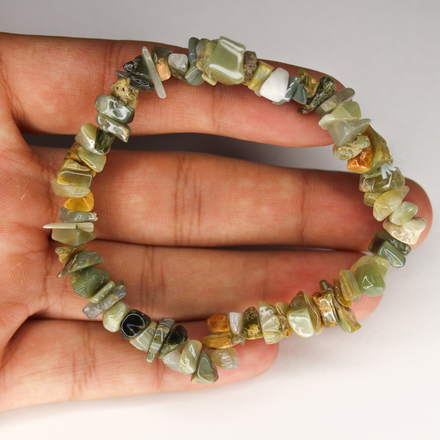 Agate chip bracelet