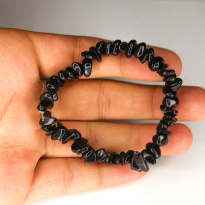 Black onyx chip bracelet